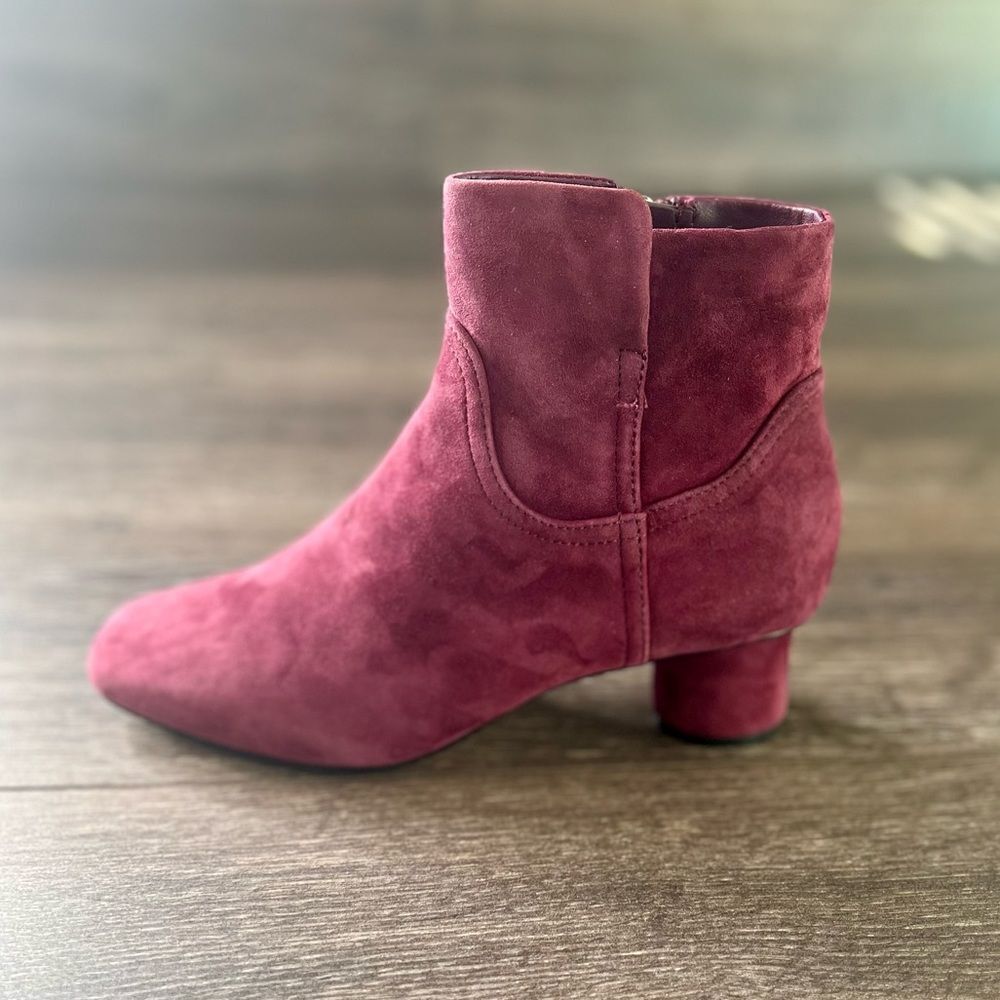 Draper James Bethany Ankle Booties in Burgundy. Size 7. NWOT! - Picture 5 of 16